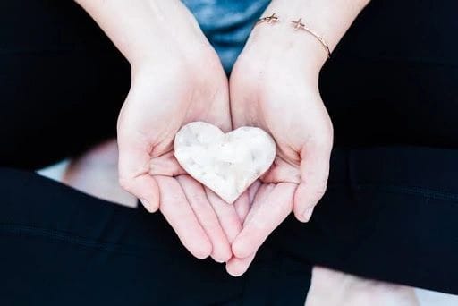 Come mantenere le energie mentre ci si prende cura di una persona cara con LC